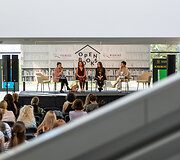 Festivalio &bdquo;Open books&ldquo; akimirka