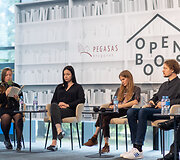 Festivalio &bdquo;Open books&ldquo; akimirka