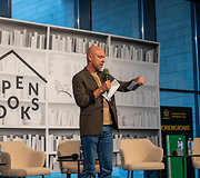 Festivalio &bdquo;Open books&ldquo; akimirka