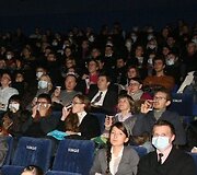 Reklamų peržiūra sulaukė didžiulio susidomėjimo
