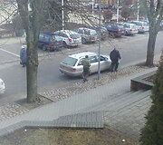 Rinkimai Lazdijų rajone: masiniai pavėžėjimai, plakatų plė&scaron;ymas, neblaivūs balsuotojai