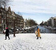 Sniegas Amsterdamo centre