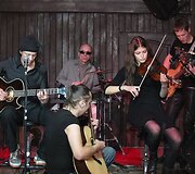 Grupė &bdquo;Rebelheart&ldquo; savo &scaron;ventinį koncertą surengė sostinės klube &bdquo;Brodvėjus&ldquo;