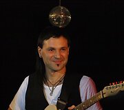 &bdquo;Saulės klio&scaron;as&ldquo; Naujuosius metus sutiko sostinės klube &bdquo;Tamsta&ldquo;