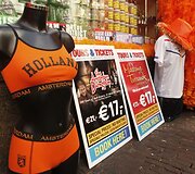 Amsterdamas sekmadienį gyvena futbolo nuotaikomis