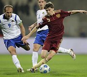Rusai (tams. apr.) neiko jiems nebelėmusiose paskutinės 4-osios atrankos grupės rungtynėse nesugebėjo įveikti Azerbaidžano