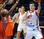 TEO krep&scaron;ininkės žvaigždžių perpildytai UMMC ekipai nusileido daugiau nei dvigubai.