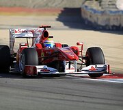 Varžybų starte į priekį F.Alonso praleidęs F.Massa susigrąžinti prarastos pozicijos nebesugebėjo ir liko antras