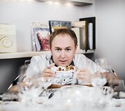 Restorano &bdquo;Ertlio namas&ldquo; &scaron;efas Tomas Rimvydis ir jo ruo&scaron;tas patiekalas