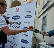 &bdquo;Vilnius Burger Fest&ldquo; aukciono akimirka