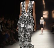 Blumarine 2015 m. pavasario-vasaros kolekcijos modelis