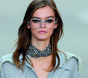 Karl Lagerfeld 2015 m. pavasario-vasaros kolekcijos modelis