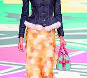 Burberry Prorsum 2015 m. pavasario-vasaros kolekcijos modelis