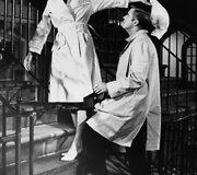 Kadras i&scaron; filmo &bdquo;Pusryčiai pas Tinanį&ldquo; (&bdquo;Breakfast at Tiffany's&ldquo;)