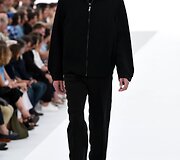 &bdquo;Ermenegildo Zegna&ldquo; 2016 m. pavasario-vasaros kolekcijos modelis