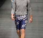 &bdquo;Dolce & Gabbana&ldquo; 2016 m. pavasario-vasaros kolekcijos modelis