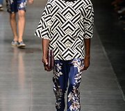 &bdquo;Dolce & Gabbana&ldquo; 2016 m. pavasario-vasaros kolekcijos modelis