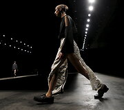 Rory Parnell Mooney 2016 m. pavasario-vasaros kolekcijos modelis 