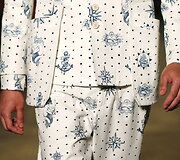 &bdquo;Alexander McQueen&ldquo; 2016 m. pavasario-vasaros kolekcijos detalė