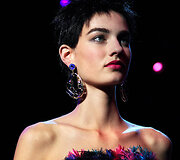 &bdquo;Armani Priv&eacute;&ldquo; 2015 m. rudens kolekcijos modelis