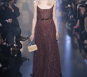&bdquo;Elie Saab&ldquo; 2015 m. auk&scaron;tosios mados kolekcijos modelis 