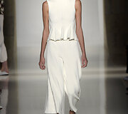 &bdquo;Victoria Beckham&ldquo; 2016 m. pavasario-vasaros kolekcijos modelis