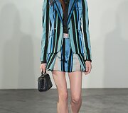 &bdquo;ZAC Zac Posen&ldquo; 2016 m. pavasario-vasaros kolekcijos modelis