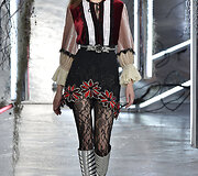 &bdquo;Rodarte&ldquo; 2016 m. pavasario-vasaros kolekcijos pristatymo momentas
