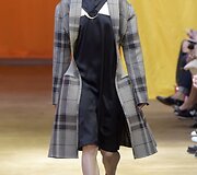 &bdquo;C&eacute;line&ldquo; 2016 m. pavasario-vasaros kolekcijos pristatymas