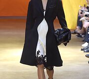 &bdquo;C&eacute;line&ldquo; 2016 m. pavasario-vasaros kolekcijos pristatymas