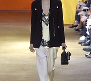 &bdquo;C&eacute;line&ldquo; 2016 m. pavasario-vasaros kolekcijos pristatymas
