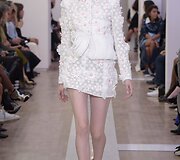 &bdquo;Emanuel Ungaro&ldquo; 2016 m. pavasario-vasaros kolekcijos pristatymas