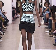 &bdquo;Emanuel Ungaro&ldquo; 2016 m. pavasario-vasaros kolekcijos pristatymas