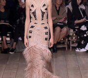 &bdquo;Alexander McQueen&ldquo; 2016 m. pavasario-vasaros kolekcijos pristatymas