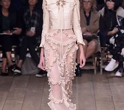 &bdquo;Alexander McQueen&ldquo; 2016 m. pavasario-vasaros kolekcijos pristatymas