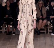 &bdquo;Alexander McQueen&ldquo; 2016 m. pavasario-vasaros kolekcijos pristatymas