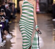 &bdquo;Stella McCartney&ldquo; 2016 m. pavasario-vasaros kolekcijos pristatymas