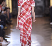 &bdquo;Stella McCartney&ldquo; 2016 m. pavasario-vasaros kolekcijos pristatymas