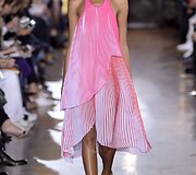 &bdquo;Stella McCartney&ldquo; 2016 m. pavasario-vasaros kolekcijos pristatymas