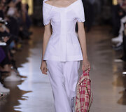 &bdquo;Stella McCartney&ldquo; 2016 m. pavasario-vasaros kolekcijos pristatymas