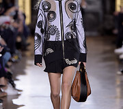 &bdquo;Stella McCartney&ldquo; 2016 m. pavasario-vasaros kolekcijos pristatymas