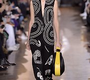 &bdquo;Stella McCartney&ldquo; 2016 m. pavasario-vasaros kolekcijos pristatymas