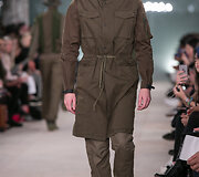 &bdquo;Maharishi&ldquo; 2016 m. rudens-žiemos kolekcijos modelis