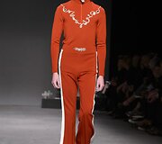 &bdquo;Wales Bonner&ldquo; 2016 m. rudens-žiemos kolekcijos modelis
