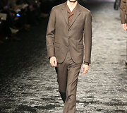 &bdquo;Corneliani&ldquo; 2016 m. rudens-žiemos kolekcijos modelis