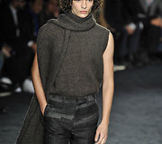 &bdquo;Jil Sander&ldquo; 2016 m. rudens-žiemos kolekcijos modelis