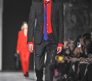&bdquo;Costume National&ldquo; 2016 m. rudens-žiemos kolekcijos modelis