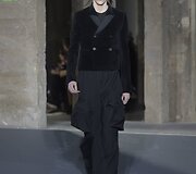 &bdquo;Rick Owens&ldquo; 2016 m. rudens-žiemos kolekcijos modelis