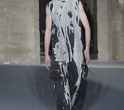 &bdquo;Rick Owens&ldquo; 2016 m. rudens-žiemos kolekcijos modelis