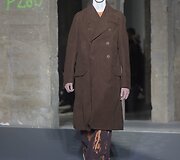 &bdquo;Rick Owens&ldquo; 2016 m. rudens-žiemos kolekcijos modelis